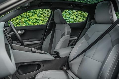 2022 Polestar 2 LRDM PLUS - Thumbnail