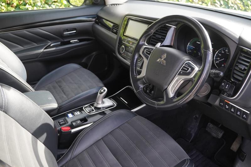 2019 Mitsubishi Outlander PHEV G 4WD