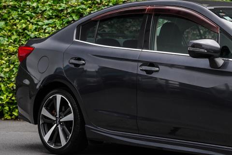 2017 Subaru Impreza G4 2.0i-S - Thumbnail