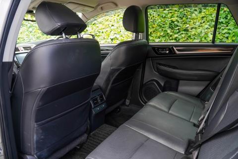 2016 Subaru Outback - Thumbnail