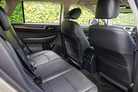 2016 Subaru Outback - Thumbnail