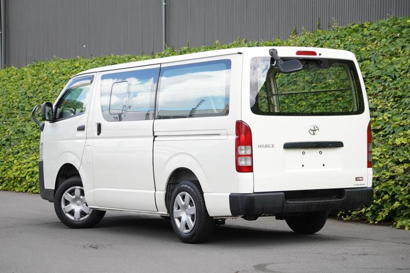 2020 Toyota Hiace ZL 5 Door