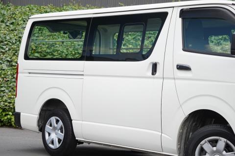 2020 Toyota Hiace ZL 5 Door - Thumbnail