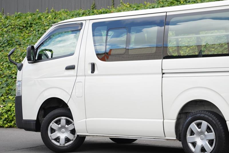 2020 Toyota Hiace ZL 5 Door