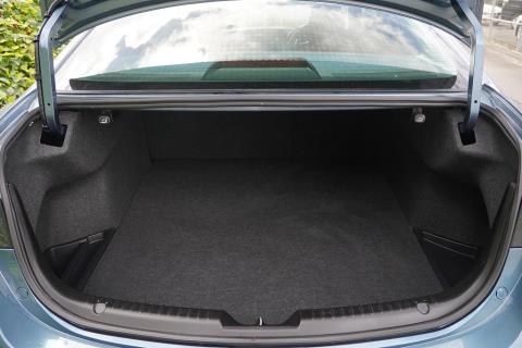 2014 Mazda Atenza 20S / 6 Sport - Thumbnail