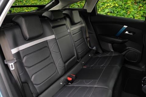 2024 Citroen E-C4 Max 54kWh - Thumbnail