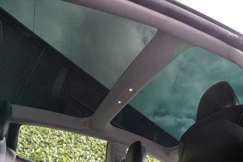 2020 Tesla Model 3 Performance - Thumbnail