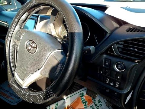 2017 Toyota Esquire / Noah 7 Seater - Thumbnail