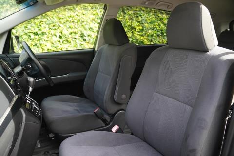 2015 Toyota Estima Aeras 8 Seater - Thumbnail