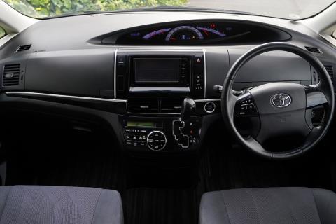 2015 Toyota Estima Aeras 8 Seater - Thumbnail