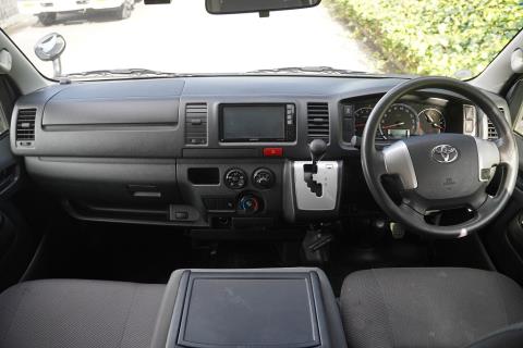 2018 Toyota Hiace GL 5 Door - Thumbnail