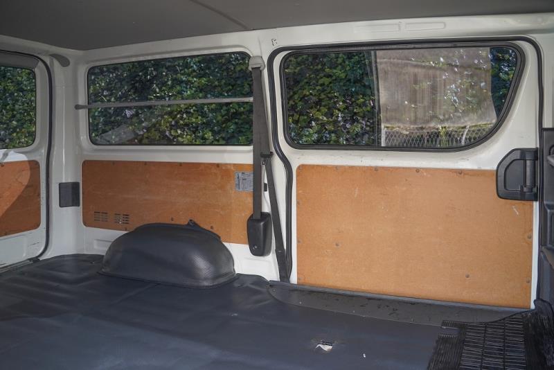 2018 Toyota Hiace GL 5 Door