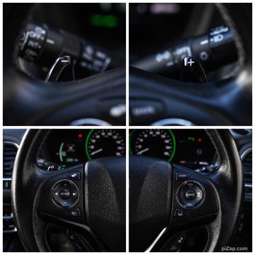 2017 Honda Vezel Z Hybrid / HR-V - Thumbnail