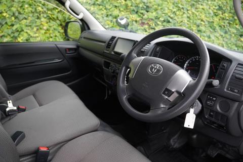 2019 Toyota Hiace GL 5 Door - Thumbnail