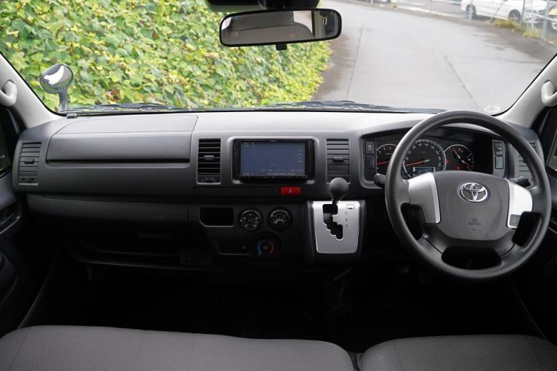 2019 Toyota Hiace GL 5 Door