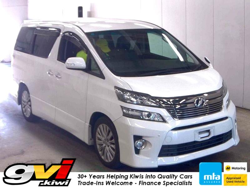 2014 Toyota Vellfire 2.4Z / Alphard