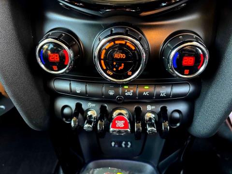 2016 Mini Cooper S - Thumbnail