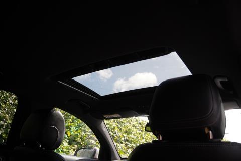 2017 Mercedes Benz GLC 220d 4Matic AMG Line - Thumbnail