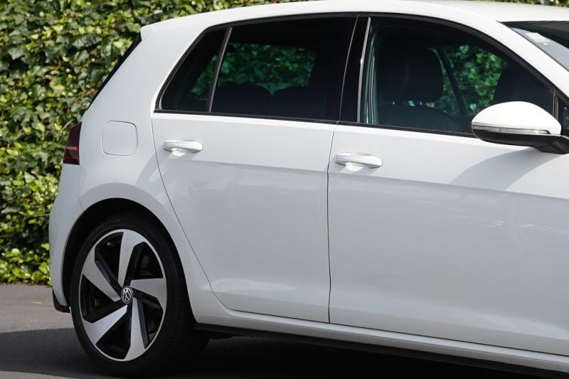 2017 Volkswagen Golf GTI Turbo Mk 7.5