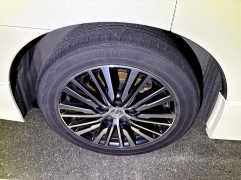 2015 Nissan Elgrand 350 Highway Star - Thumbnail