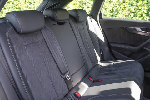 2021 Audi A4 Avant 35TFSi S Line - Thumbnail