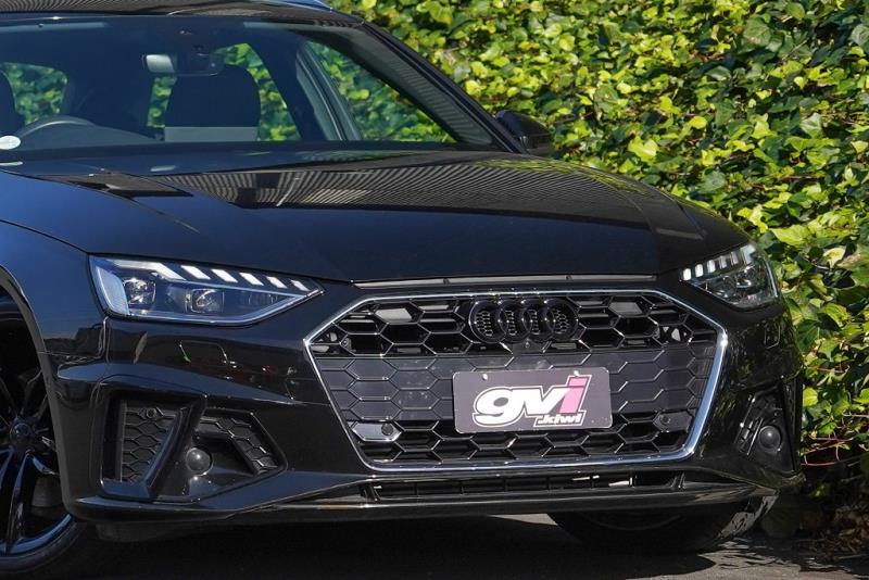 2021 Audi A4 Avant 35TFSi S Line
