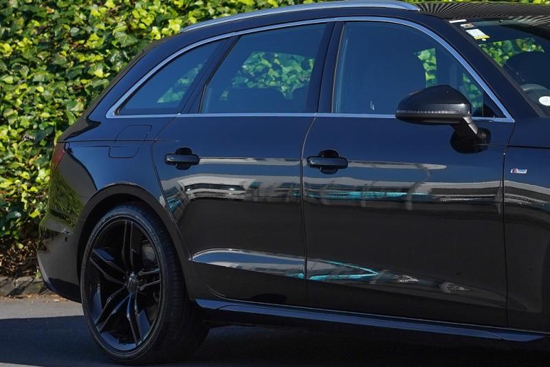 2021 Audi A4 Avant 35TFSi S Line