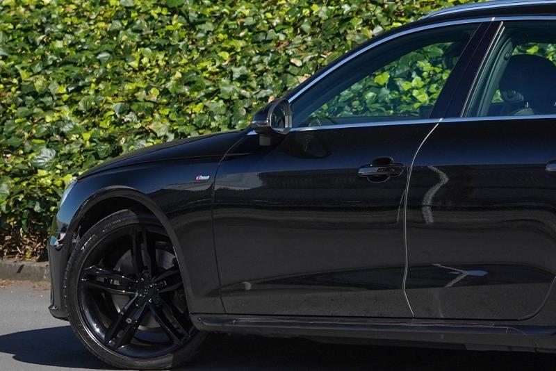 2021 Audi A4 Avant 35TFSi S Line