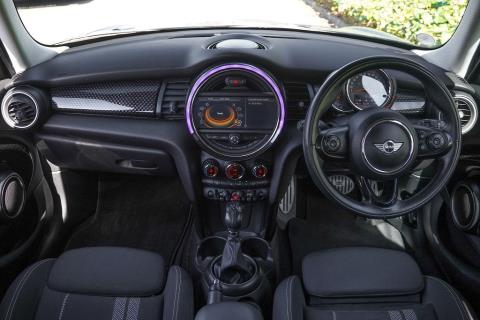 2016 Mini Cooper S - Thumbnail