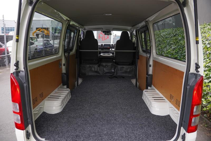 2021 Toyota Hiace ZL 5 Door