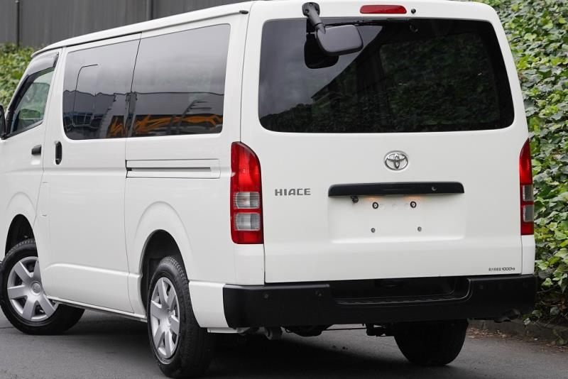 2021 Toyota Hiace ZL 5 Door