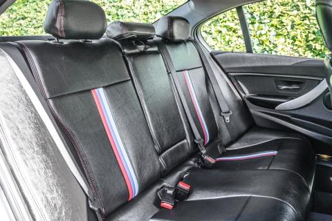 2017 BMW 330e e-Drive Hybrid - Thumbnail