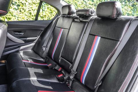 2017 BMW 330e e-Drive Hybrid - Thumbnail