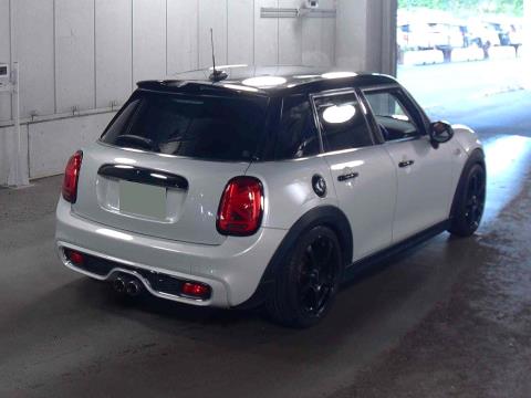 2015 Mini Cooper S Turbo - Thumbnail