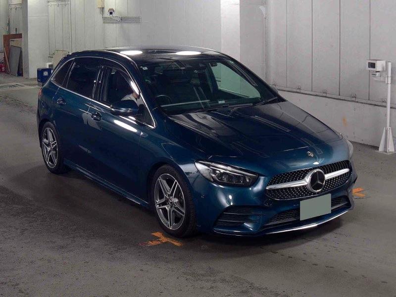 2020 Mercedes Benz B 180 AMG Line
