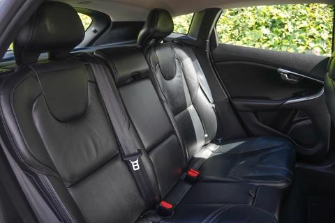 2013 Volvo V40 T4 Se - Thumbnail