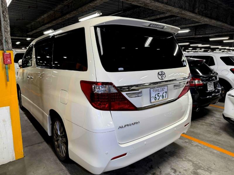 2013 Toyota Alphard / Vellfire 240S