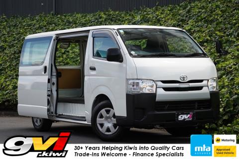 2020 Toyota Hiace ZL 5 Door - Thumbnail