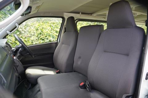 2020 Toyota Hiace ZL 5 Door - Thumbnail