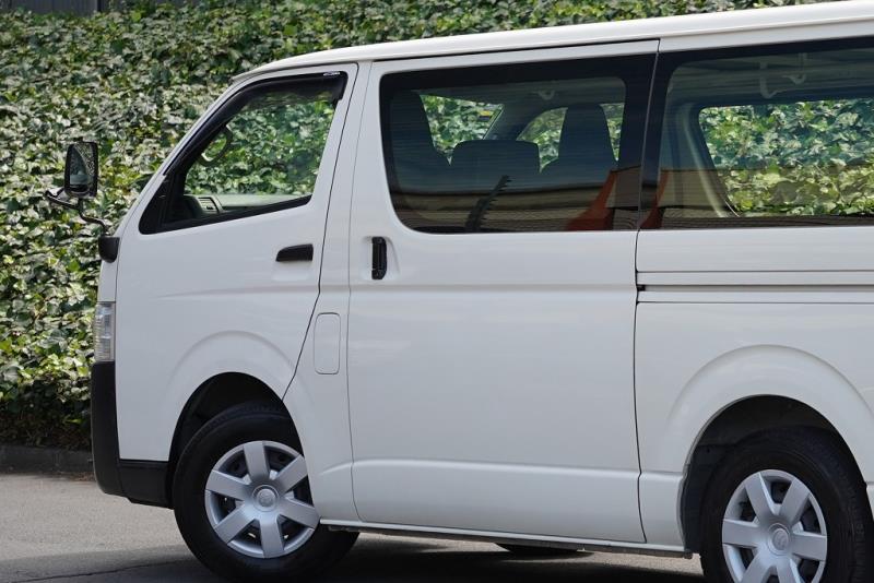 2020 Toyota Hiace ZL 5 Door