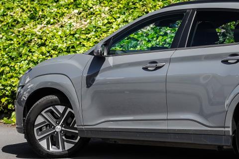 2021 Hyundai Kona EV 64kWh - Thumbnail