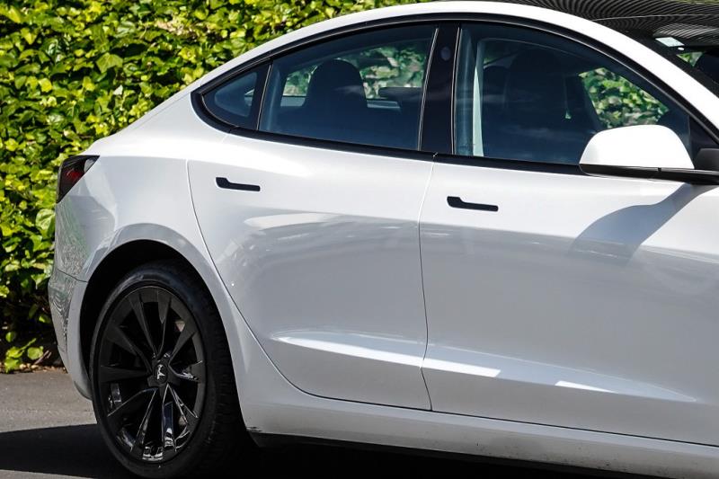 2021 Tesla Model 3 Long Range AWD