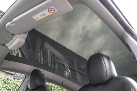 2023 Tesla Model Y RWD 60kWh - Thumbnail