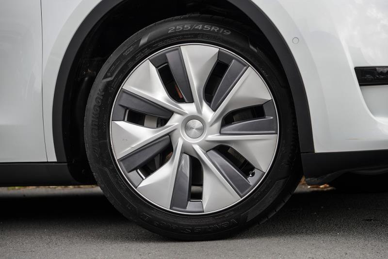 2023 Tesla Model Y RWD 60kWh