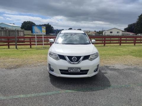 2016 Nissan X-Trail - Thumbnail