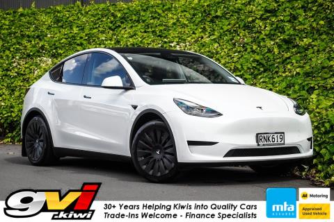 2022 Tesla Model Y RWD - Thumbnail