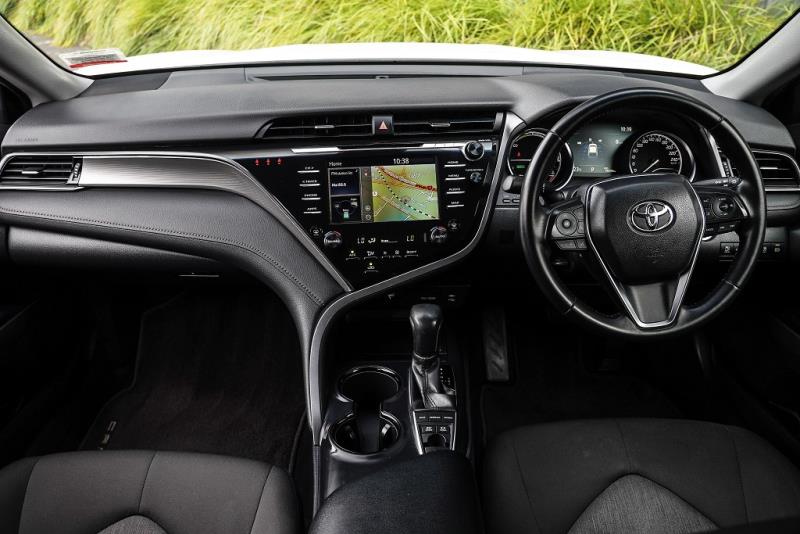 2021 Toyota Camry SX Hybrid