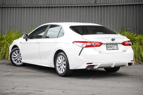 2021 Toyota Camry SX Hybrid - Thumbnail