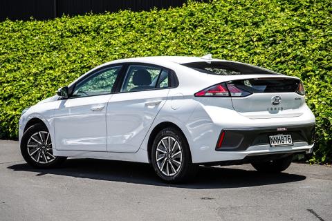 2021 Hyundai Ioniq EV 38kWh - Thumbnail