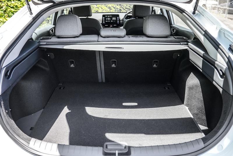 2021 Hyundai IONIQ 100kW EV